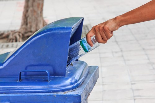 Recycling and donation during house clearance